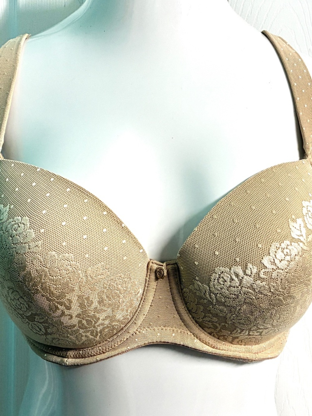 SOMA Stunning Support Full Coverage Flesh Tone Lace Overlay Molded Cup Bra 34DDD